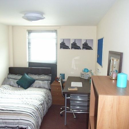 Alton Apartments Bradford  Eksteriør bilde